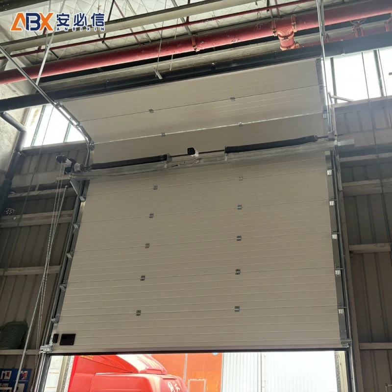 四平市垂直滑升门